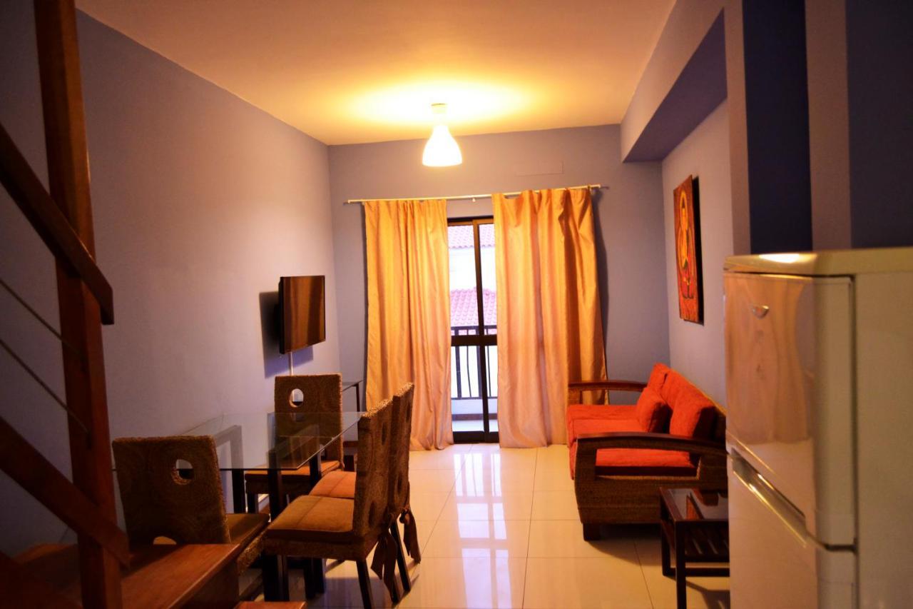 Hotel Aquamarina Suites ซังตามาเรีย ภายนอก รูปภาพ